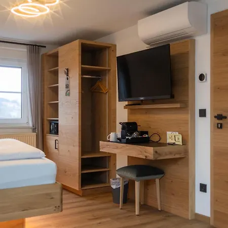 Landgasthof Am Sonnenhang Guest house 2*
